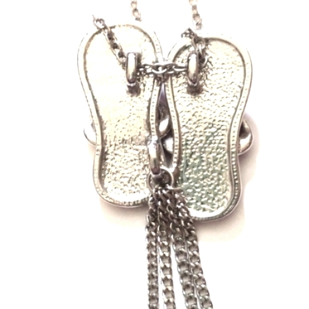 VINTAGE PURPLE FLOWERED FLIP-FLOP PENDANT SILVER-TONE 37" NECKLACE - Picture 2 of 8